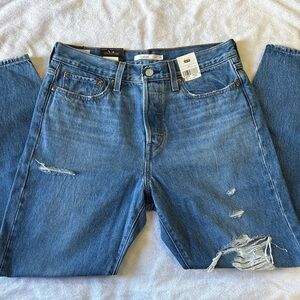 Levi's Women's Blue Distressed Straight Jeans